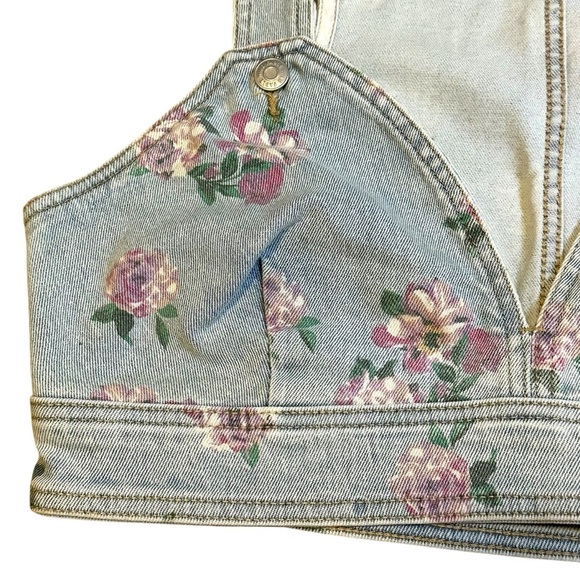 🔆 Wild Fable Denim Light-wash Floral Crop Top - Picture 6 of 9